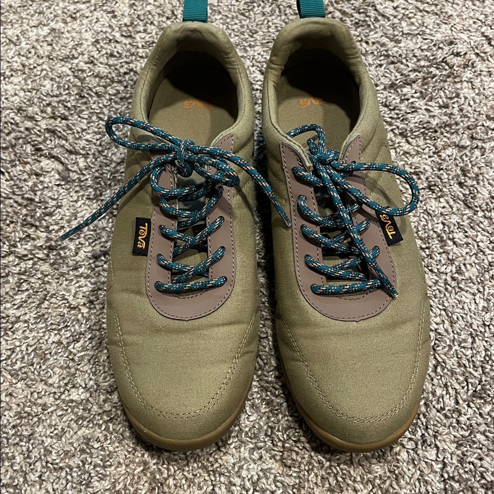 Teva Wyland Water Resistant Lightweight Trail Sneaker in Aloe Size 6.5 NWOB